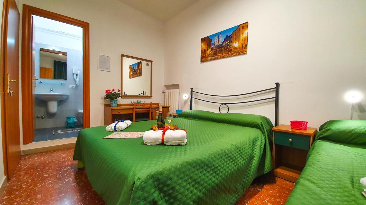 La Casa Verde Roma - Free Secure Parking If You Book 3 Nights Hotel Exterior photo